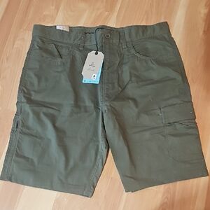 Prana Green Cargo Shorts with Relaxed Fit